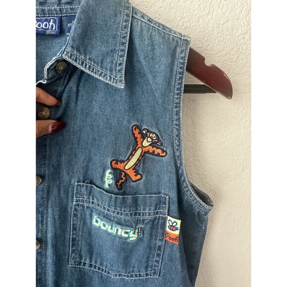 Vintage Disney Winnie the Pooh Denim Embroidered Tigger Design - Picture 5 of 5